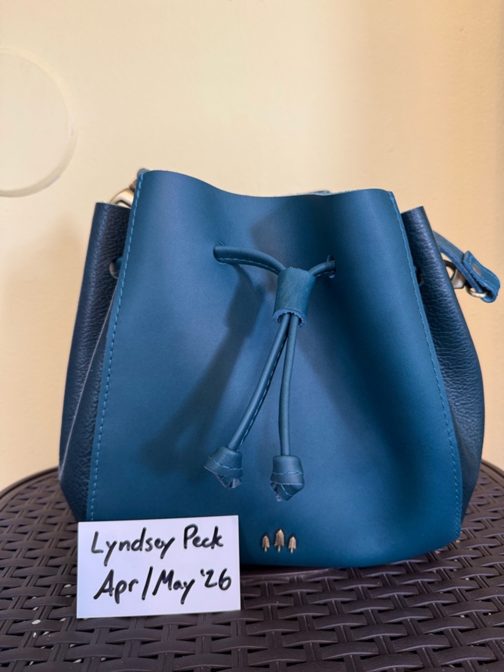 Portland Leather Goods Nest Bucket crossbody bag in Harbor/Lagoon